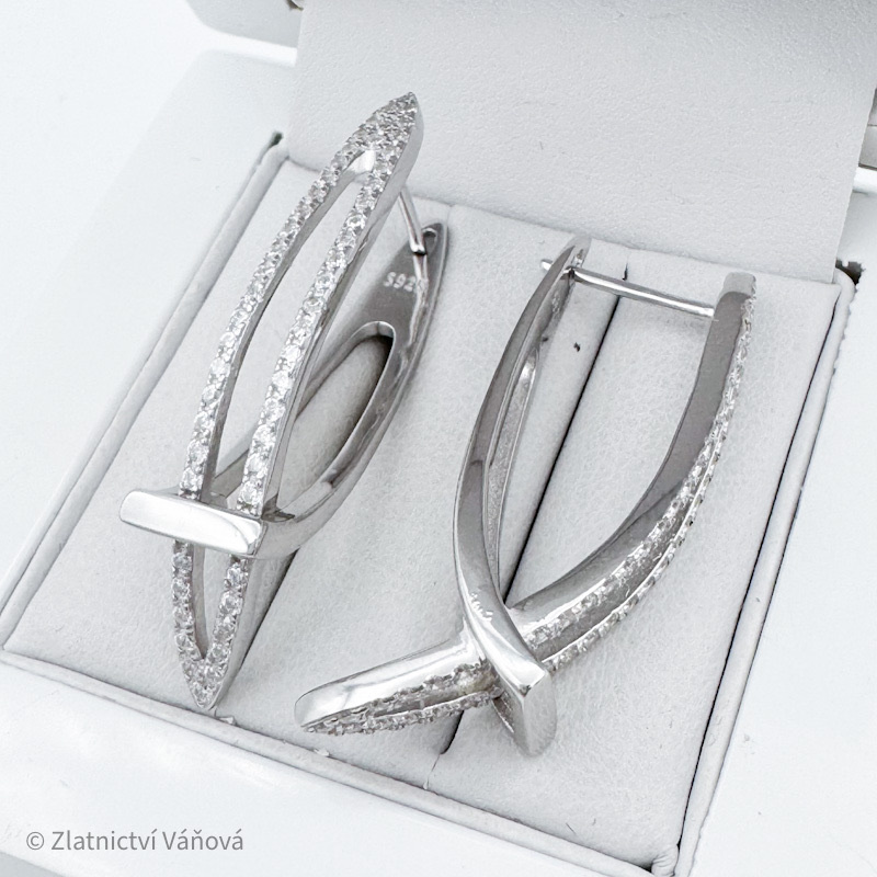 Stříbrné náušnice se zirkony